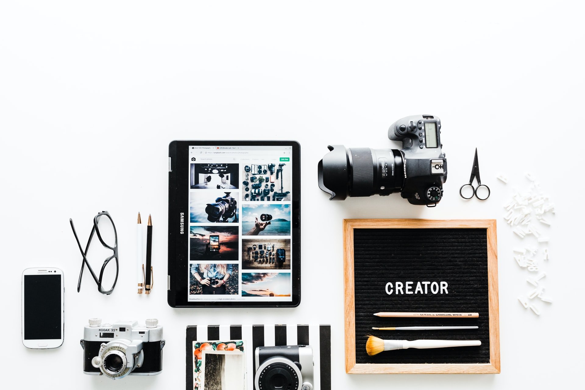 brooke-lark-cqOZcjOOmRw-unsplash