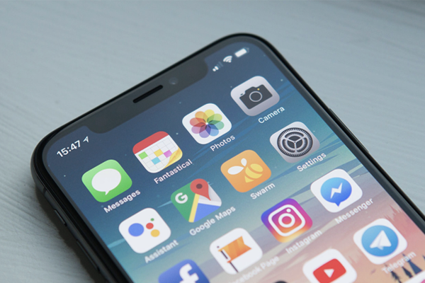 The pros, cons, and future of flat design