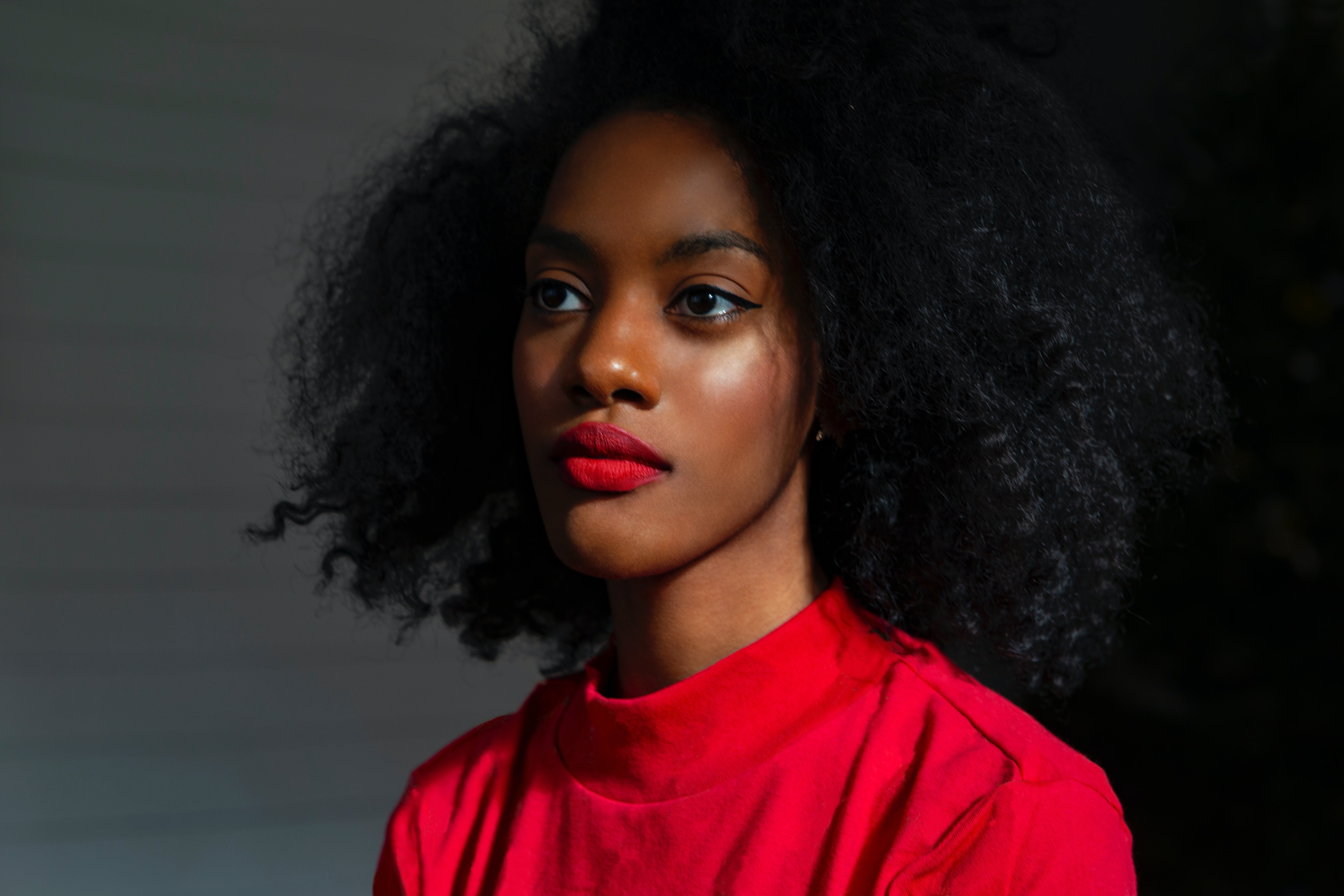 18 portrait photography tips | Canva