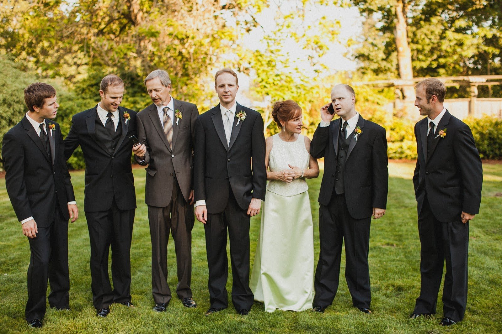 7 photography tips for shooting with big groups