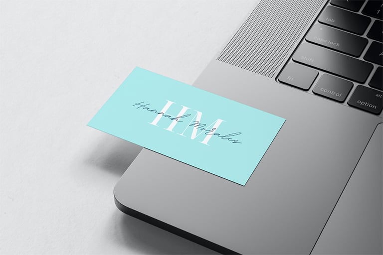 Canva'da çarpıcı bir kartvizit oluşturun