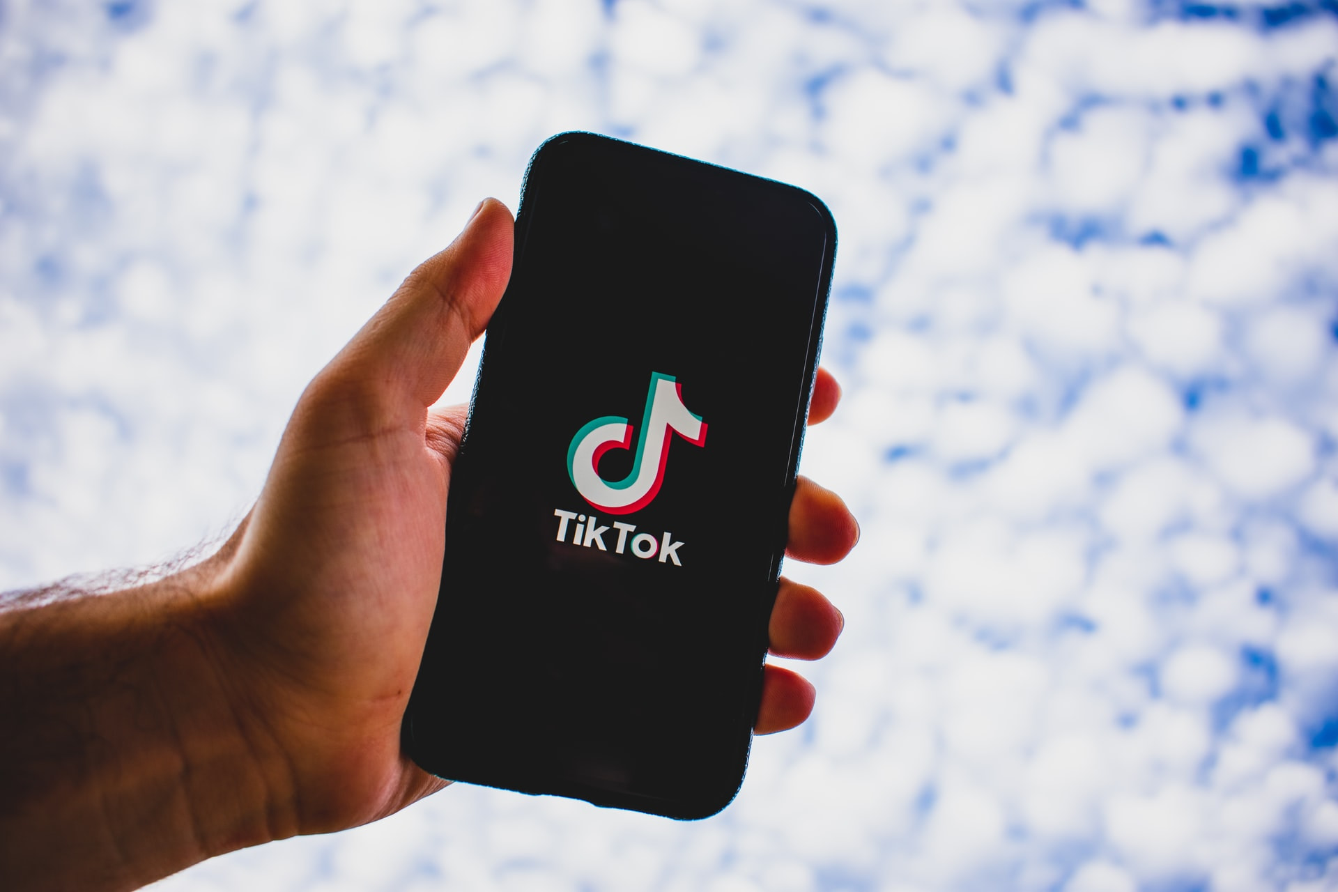 реклама тик ток баннер