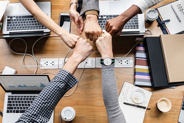 Collaborate on your designs in Canva